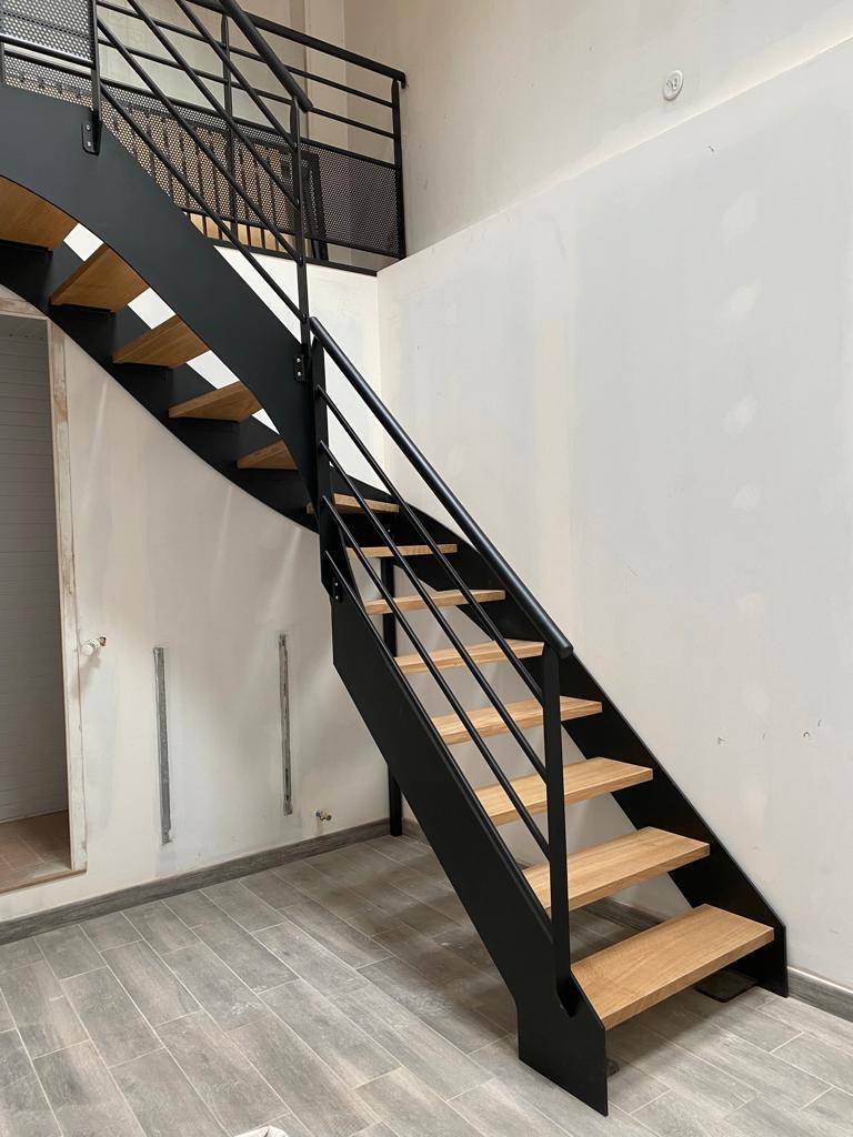 WhatsApp Image 2025-09-23 at 20.57.39 (1)